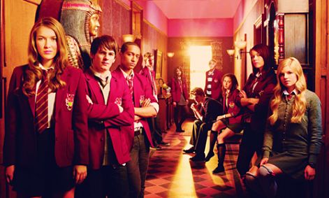 season-2-picture-the-house-of-anubis-27658044-500-300.jpg